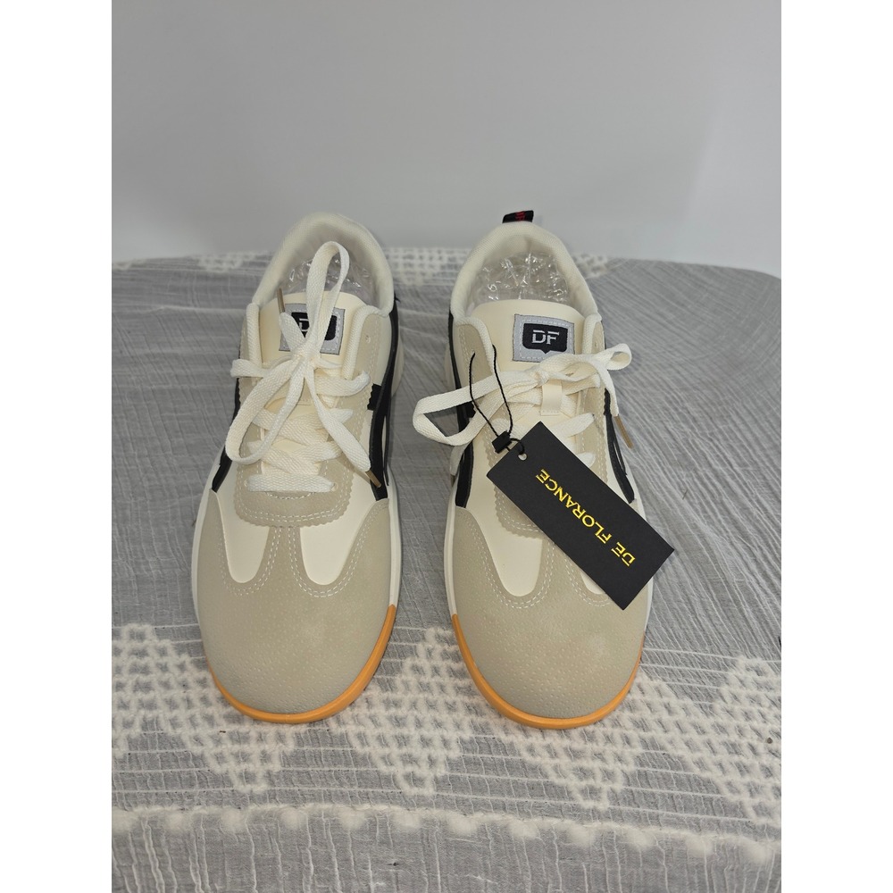 NEW De Florance Womens Low Top Sneakers Cream Beige Black Size 10.5